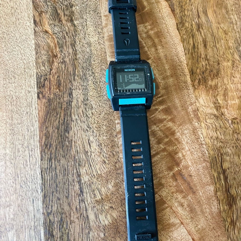 Nixon Watch